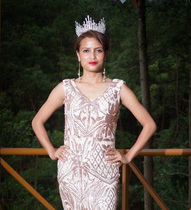 In the Limelight: Mrs. Shillong 2024 Winner Shimti Khonglam G1