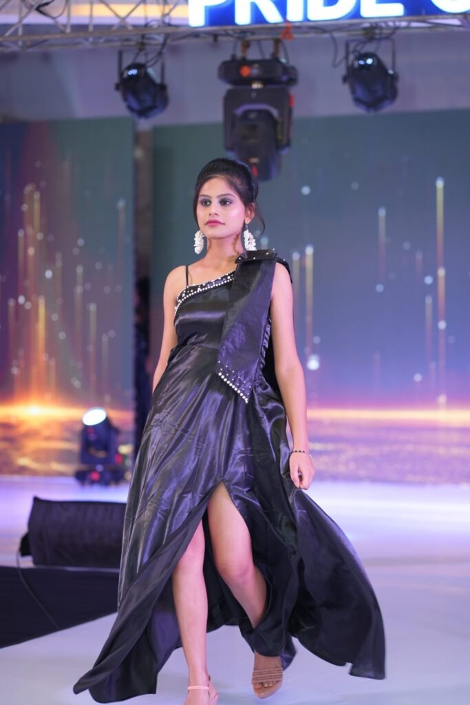 Miss Teen India Bihar 2024 Winner Aakanksha Pranav